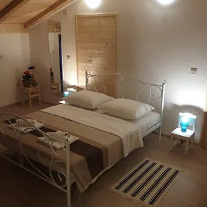 Casetta Affittacamere Novaki Motovunski